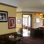 The Lakeside & Leisure Centre Hotel 4*