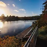The Lakeside & Leisure Centre 4* Killaloe