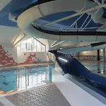 The Lakeside & Leisure Centre Hotel 4*