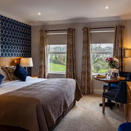 The Lakeside & Leisure Centre Killaloe