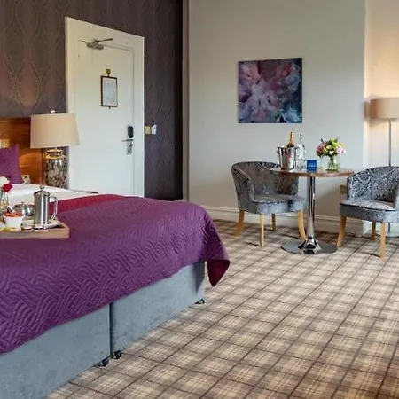 The Lakeside Hotel&leisure Centre 4* Killaloe