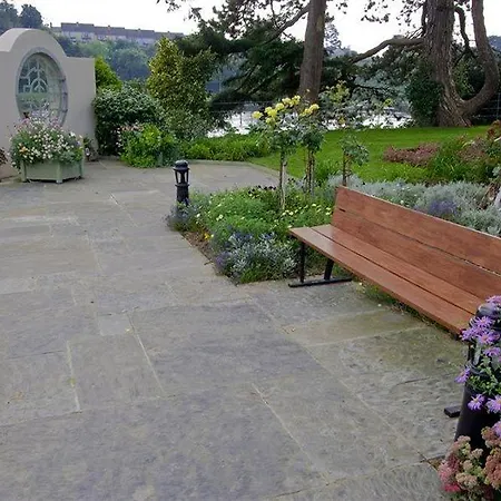 The Lakeside Hotel&leisure Centre 4* Killaloe