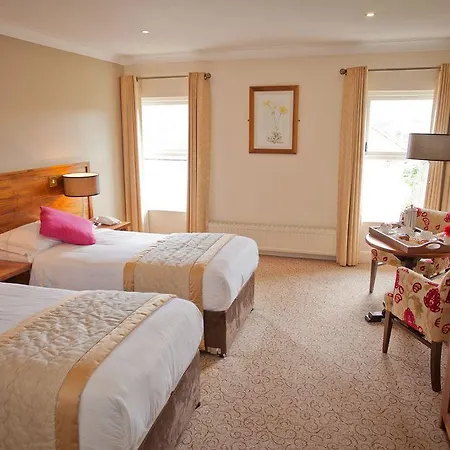 The Lakeside Hotel&leisure Centre Hotel