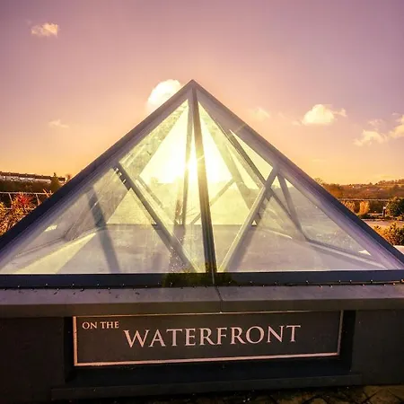 The Lakeside Hotel&leisure Centre Hotel