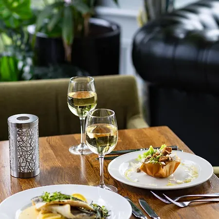 The Lakeside Hotel&leisure Centre Hotel Killaloe
