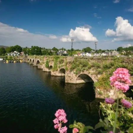 Hotel The Lakeside Hotel&leisure Centre 4*