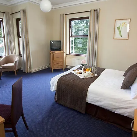 The Lakeside Hotel&leisure Centre 4* Killaloe