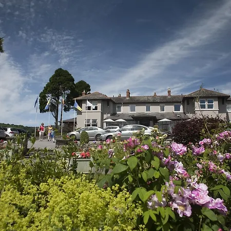 The Lakeside Hotel&leisure Centre 4*