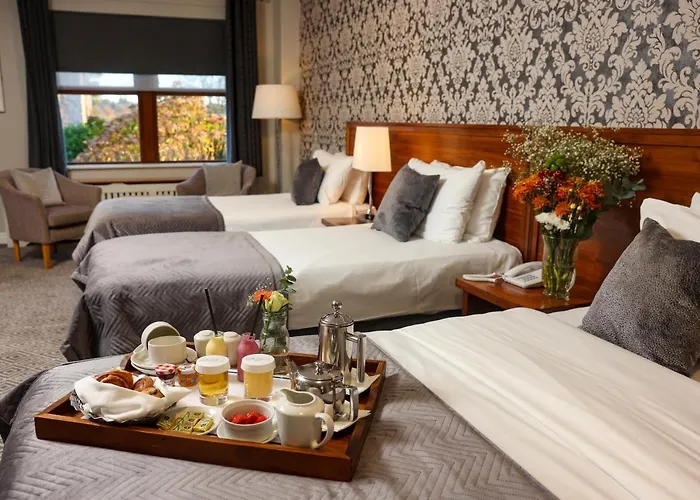 湖畔酒店及休闲中心 基拉卢