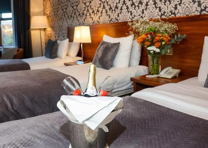 湖畔酒店及休闲中心