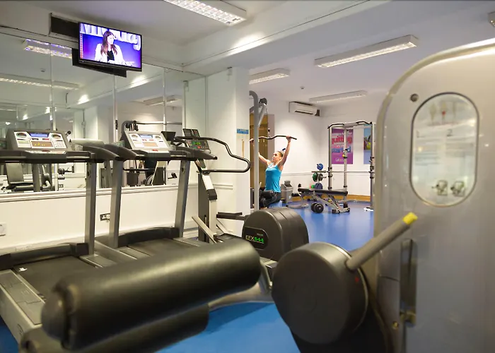 The Lakeside & Leisure Centre