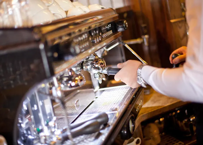 Hotel The Lakeside & Leisure Centre Killaloe