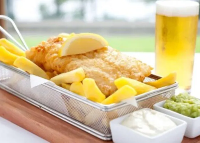 Hotel The Lakeside & Leisure Centre Killaloe