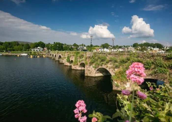 Hotel The Lakeside & Leisure Centre 4*