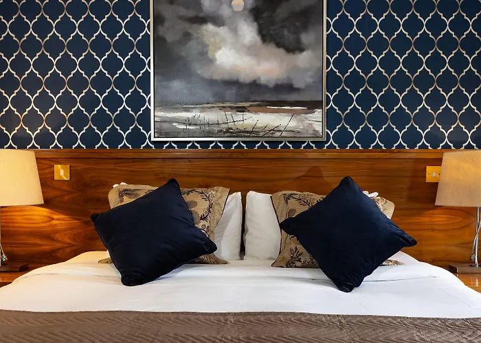 湖畔酒店及休闲中心 基拉卢