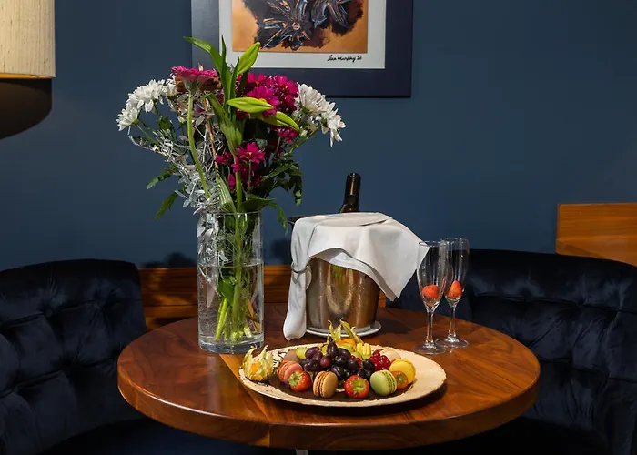 Hotel The Lakeside & Leisure Centre Killaloe