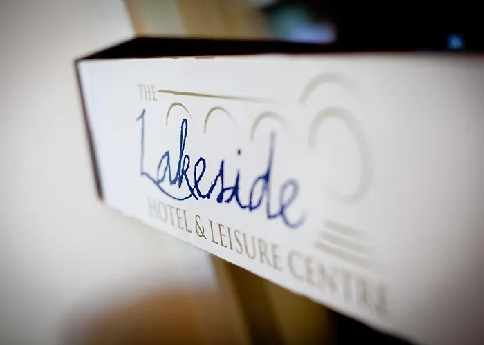 Ξενοδοχείο The Lakeside & Leisure Centre 4*
